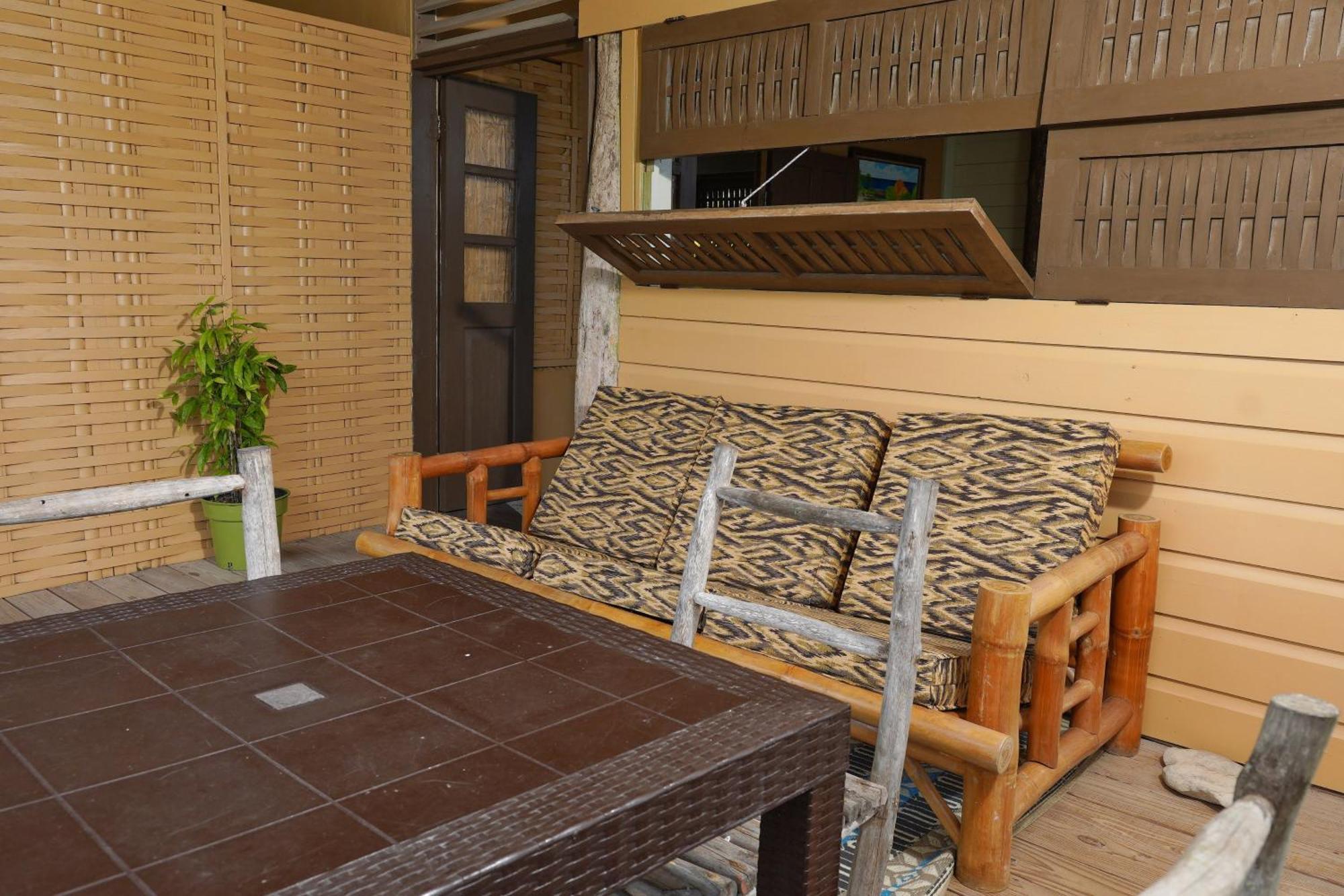 Robins Bay 草莓田联合宾馆酒店 外观 照片